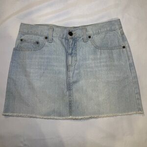 American Eagle Outfitters Light‎ Wash Blue Jean Mini Denim Skirt Size 6